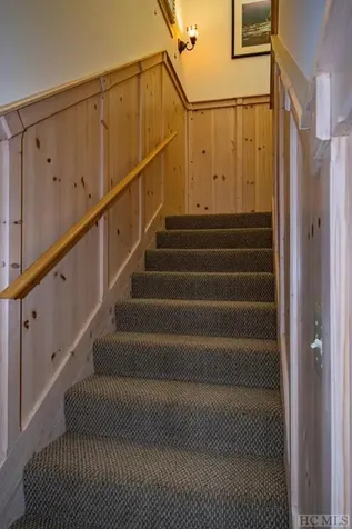 1789 W Flat Mountain Road Highlands NC 28741