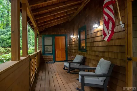 1789 W Flat Mountain Road Highlands NC 28741