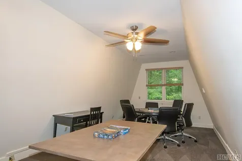 1789 W Flat Mountain Road Highlands NC 28741