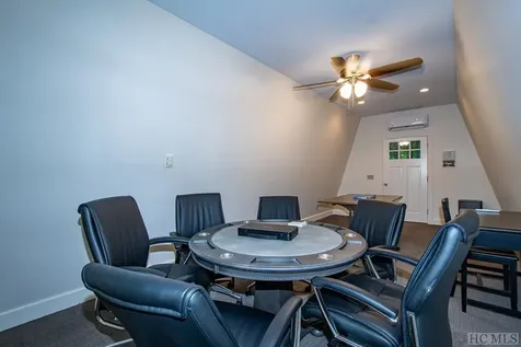 1789 W Flat Mountain Road Highlands NC 28741