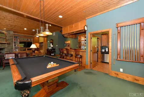 21d On The Rocks Sapphire NC 28774