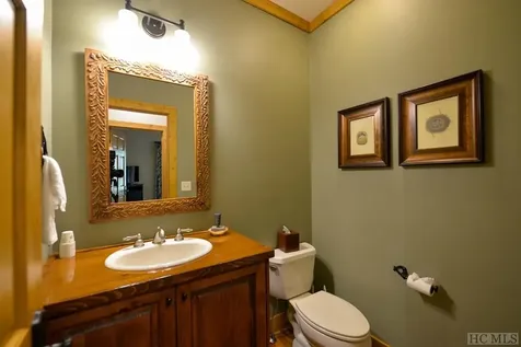 21d On The Rocks Sapphire NC 28774