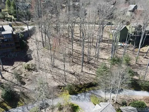 Lot #3 New Trillium Way Cashiers NC 28717