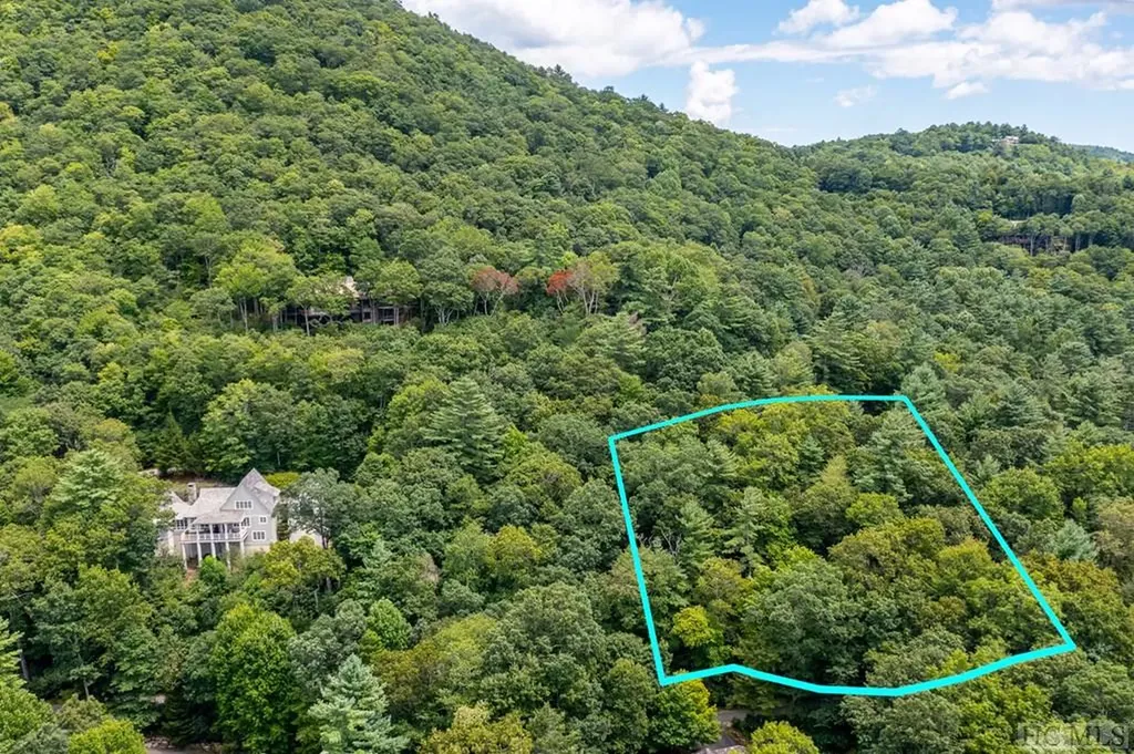 Lot E6 Chimney Top Trail Cashiers NC 28717