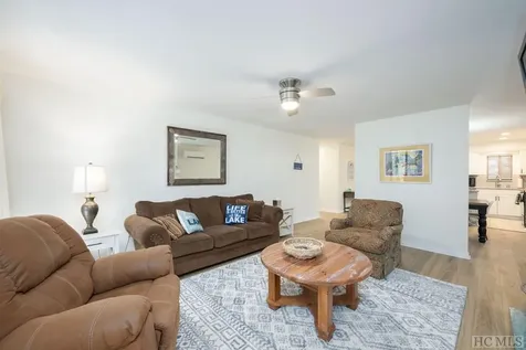 435-1B Overlook Road Sapphire NC 28774