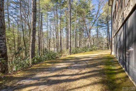 435-1B Overlook Road Sapphire NC 28774