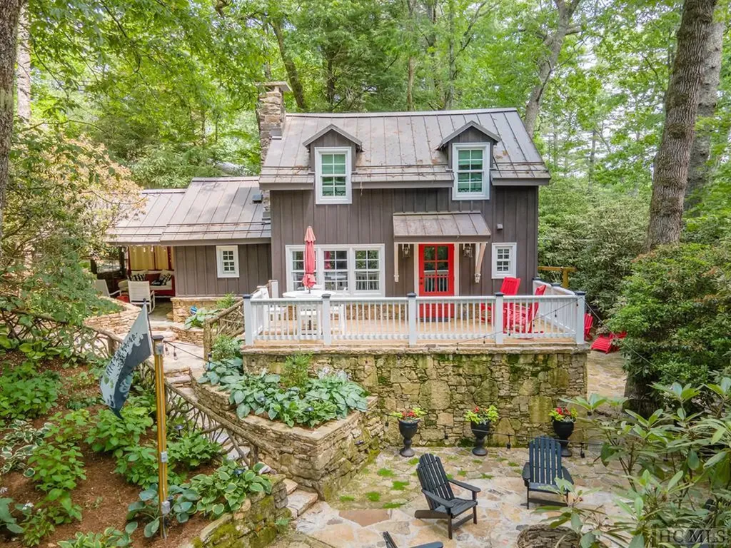 62 Melrose Drive Highlands NC 28741
