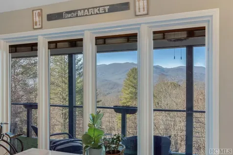 268 Echo Ridge Whittier NC 28789