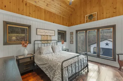268 Echo Ridge Whittier NC 28789