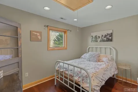 268 Echo Ridge Whittier NC 28789