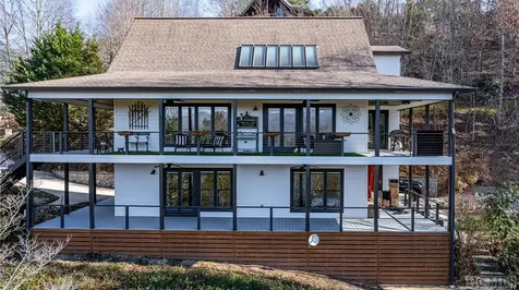 268 Echo Ridge Whittier NC 28789
