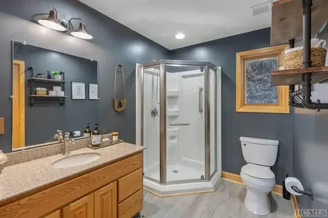 268 Echo Ridge Whittier NC 28789
