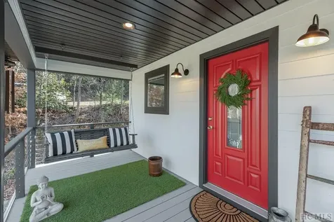 268 Echo Ridge Whittier NC 28789