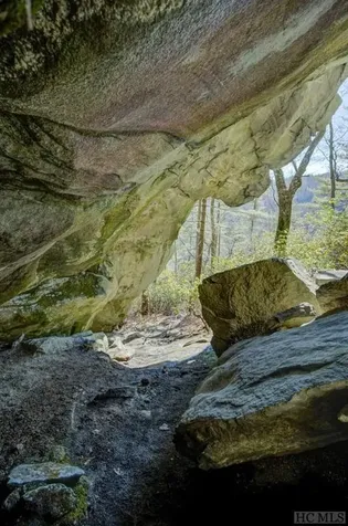 135 Lonesome Valley Road Sapphire NC 28774