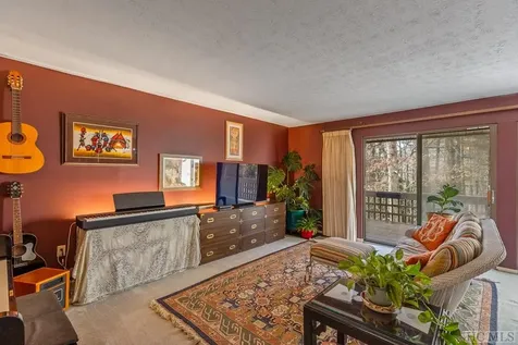 50 - 11d Dogwood Knob Lane Sapphire NC 28774