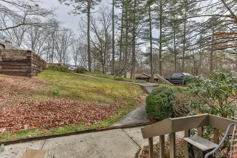 50 - 11d Dogwood Knob Lane Sapphire NC 28774