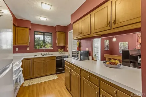 50 - 11d Dogwood Knob Lane Sapphire NC 28774