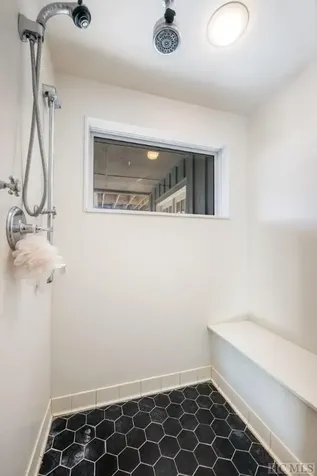 353 Gristmill Ridge Cashiers NC 28717