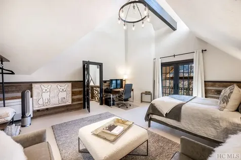 353 Gristmill Ridge Cashiers NC 28717