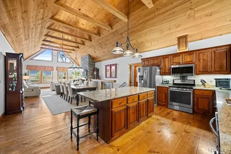 145 Mayapple Drive Sapphire NC 28774