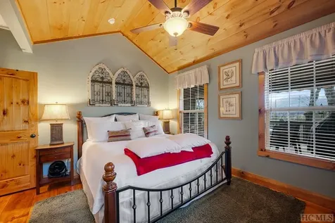 145 Mayapple Drive Sapphire NC 28774