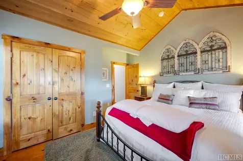 145 Mayapple Drive Sapphire NC 28774