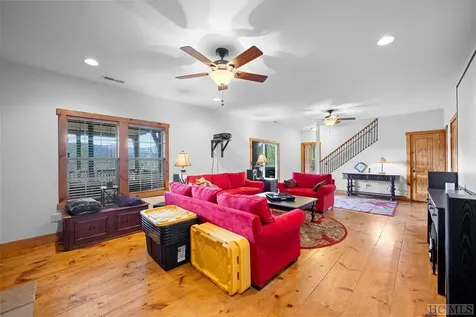 145 Mayapple Drive Sapphire NC 28774