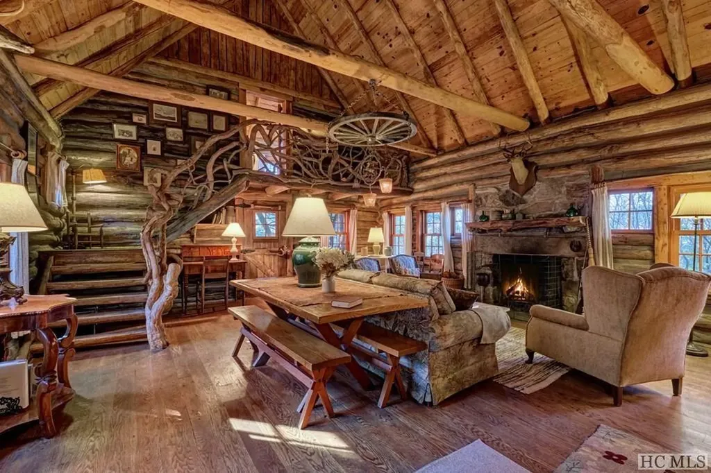 3585 Cashiers Road Highlands NC 28741