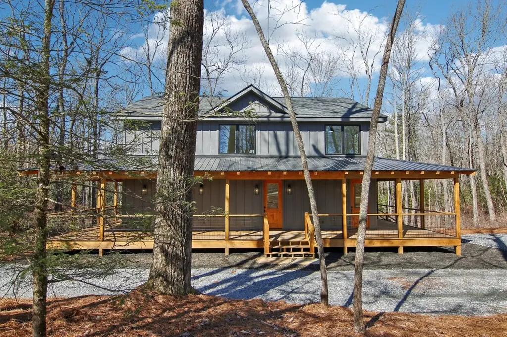 365 Cherokee Circle Lake Toxaway NC 28747