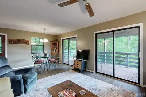 353 Vistawilla Drive Glenville NC 28736