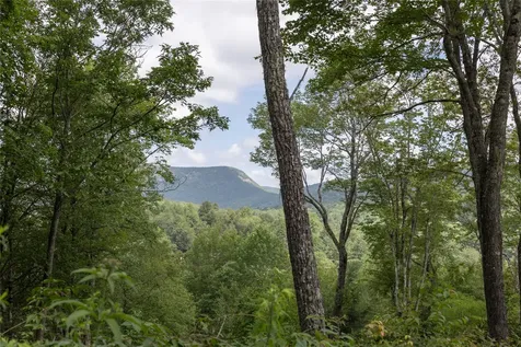 85 & 86 Lake Villas Way Highlands NC 28741