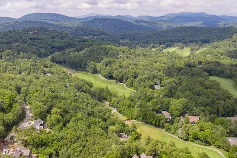 85 & 86 Lake Villas Way Highlands NC 28741