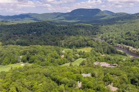 85 & 86 Lake Villas Way Highlands NC 28741