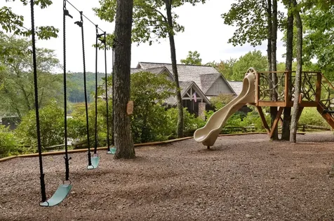 85 & 86 Lake Villas Way Highlands NC 28741