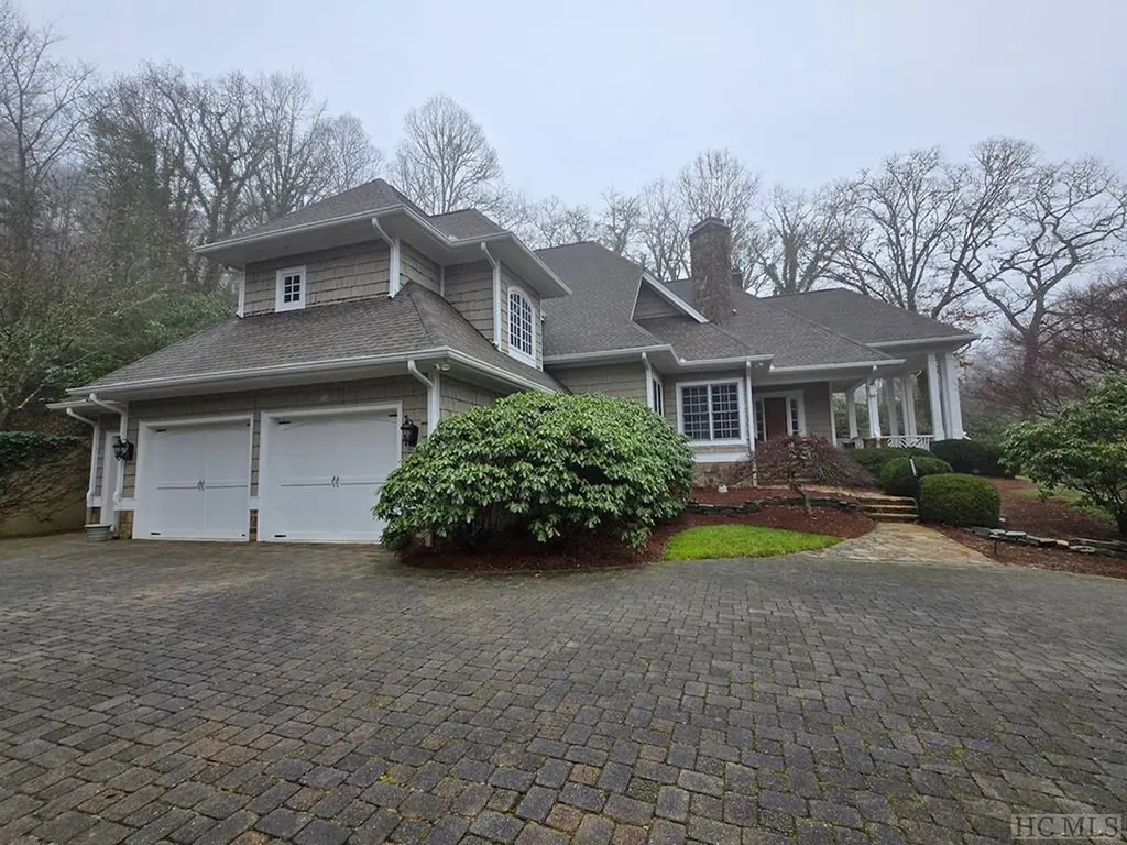 163 Moorewood Road Highlands NC 28741