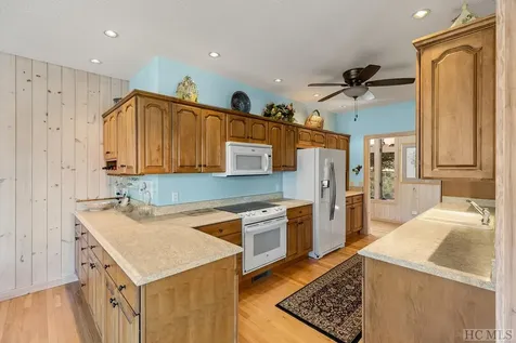 150 Old Logging Trail Highlands NC 28741