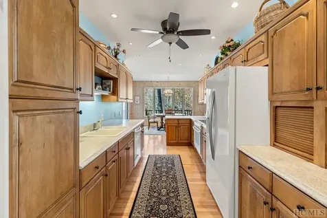 150 Old Logging Trail Highlands NC 28741