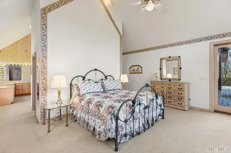 150 Old Logging Trail Highlands NC 28741