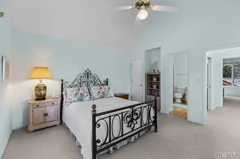 150 Old Logging Trail Highlands NC 28741