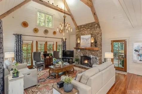 43 Stillhouse Lane Cullowhee NC 28723