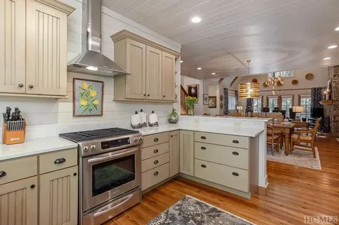 43 Stillhouse Lane Cullowhee NC 28723