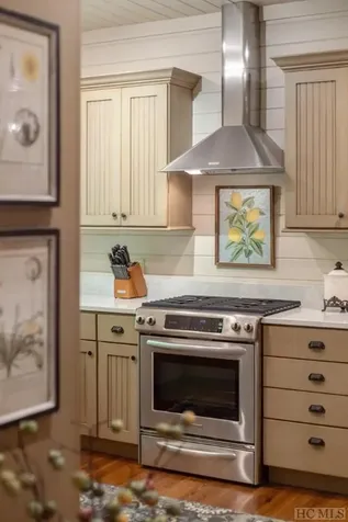 43 Stillhouse Lane Cullowhee NC 28723