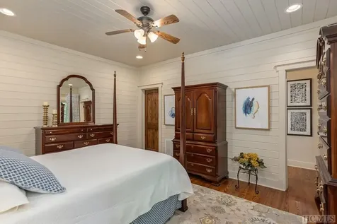 43 Stillhouse Lane Cullowhee NC 28723