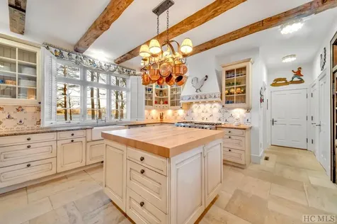 138 Indian Trace Lake Toxaway NC 28747