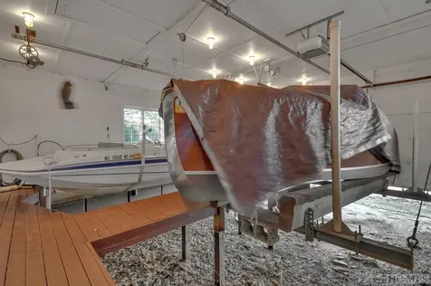 138 Indian Trace Lake Toxaway NC 28747