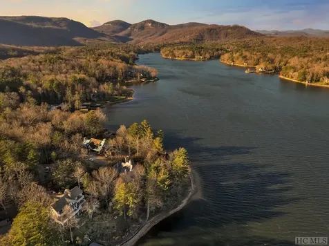 138 Indian Trace Lake Toxaway NC 28747