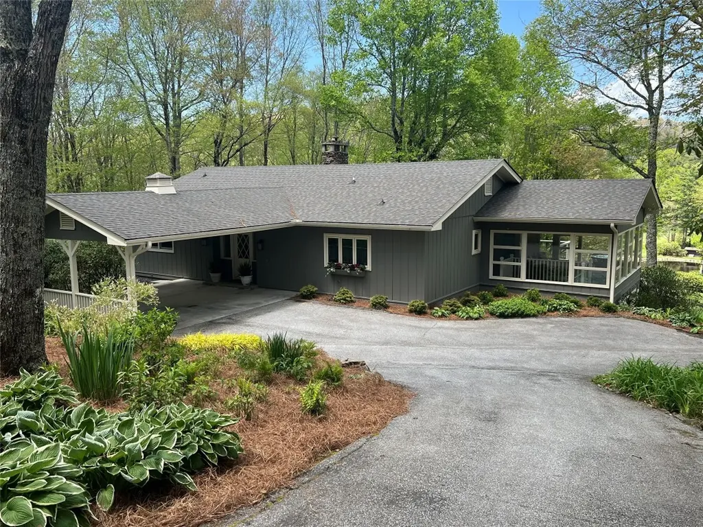 100 Mountain Ash Lane Highlands NC 28741