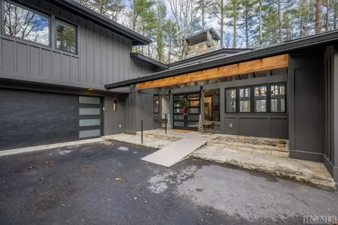 672 Cherokee Trail Sapphire NC 28774