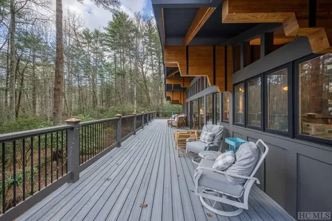 672 Cherokee Trail Sapphire NC 28774