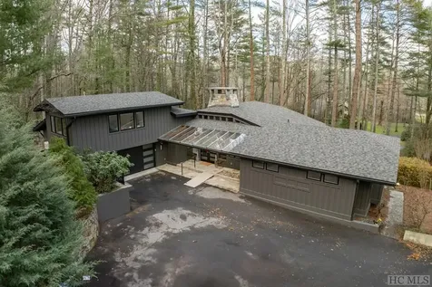 672 Cherokee Trail Sapphire NC 28774